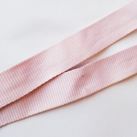 ❗Vintage 2000s Disneyworld Baby Pink Lanyard❗ - Picture 5 of 5